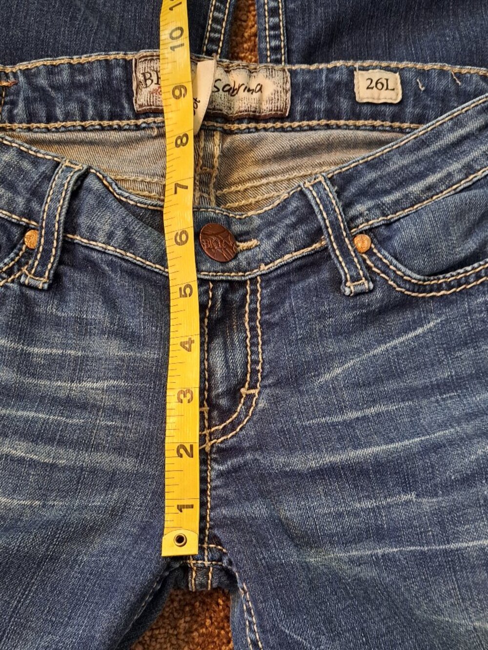 BKE Denim Buckle Sabrina Distressed Boot Jeans With Embroidered Pockets - Picture 10 of 10
